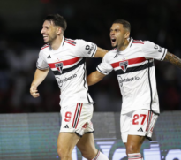 O São Paulo vai ao quarto lugar, com sete pontos, e enfrentará o Fortaleza, no Castelão, na quinta rodada