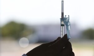 A vacinação para esses dois públicos teve início no último dia 24 de maio