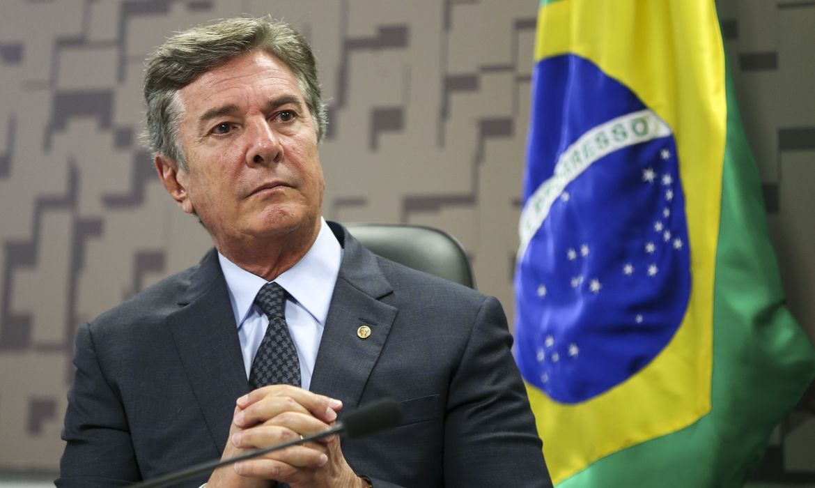 Collor está custodiado na Superintendência da Polícia Federal, em Maceió