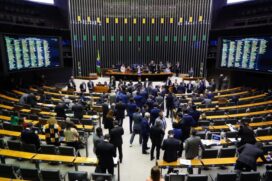 Vitória para o governo Luiz Inácio Lula da Silva, texto-base do arcabouço foi aprovado por larga maioria