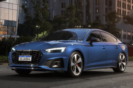 O A5 Carbon Edition é equipado com o motor 2.0 Turbo TSI, com 204 cavalos de potência e 32,5 kgfm de torque e acoplado à transmissão S tronic de 7 velocidades