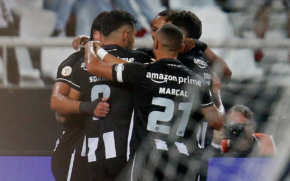 Botafogo vence as cinco primeiras rodadas no Brasileirão