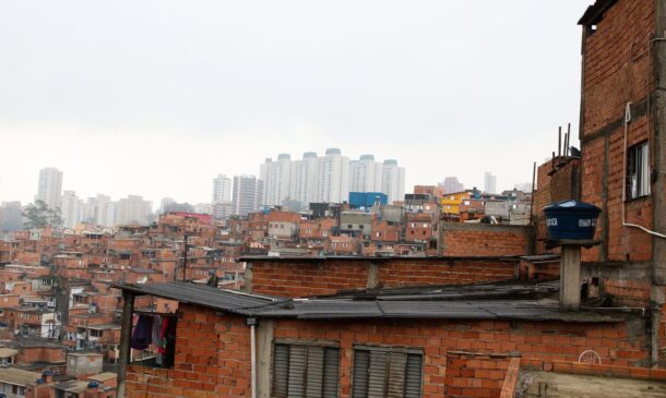 O número de favelas em SP será atualizado com o censo a ser divulgado neste ano
