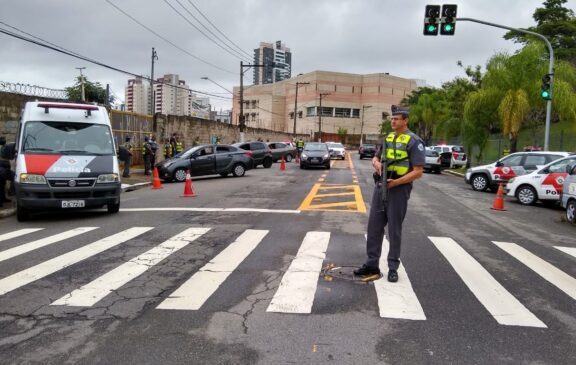A PM reforçou o policiamento na região com a Operação Impacto Centro, que reforçou o patrulhamento ostensivo com 120 policiais e 80 motocicletas