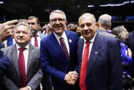 Briga de foice, ou será que Alexandre Padilha e Lula conseguirão a tão esperada articulação?