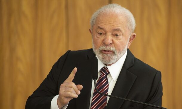 O presidente disse que os temas que estão no Legislativo serão votados "de acordo com a vontade" dos parlamentares