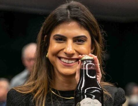 A deputada Camila Jara