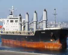 Navio chegou da Nigéria