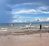 Um avião de pequeno porte precisou fazer um pouso forçado, na tarde desta segunda (1&ordm;), na Região Metropolitana de São Luís, no Maranhão.