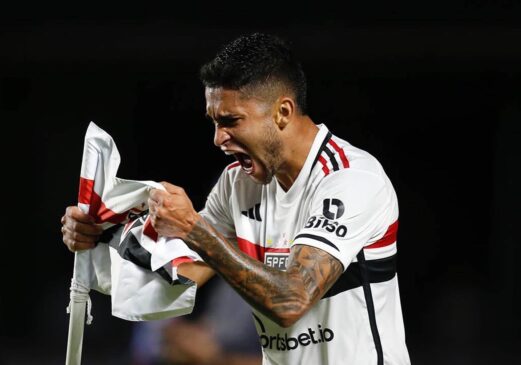 Rodrigo Nestor, do São Paulo, fez o gol do título da Copa do Brasil