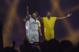 Alexandre Pires e Seu Jorge seguem encantando o Brasil com a já consagrada turnê "Irmãos".