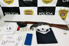 Material encontrado com a adolescente