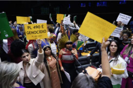 Uma tentativa de silenciar as parlamentares, é o que declarou a bancada feminina em nota