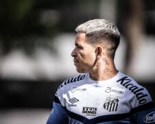 Jogador fez 17 jogos na temporada