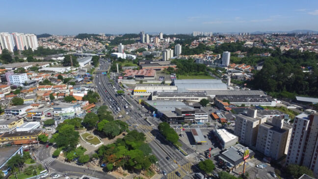 Taboão da Serra possui média é de 13,4 mil habitantes por km²