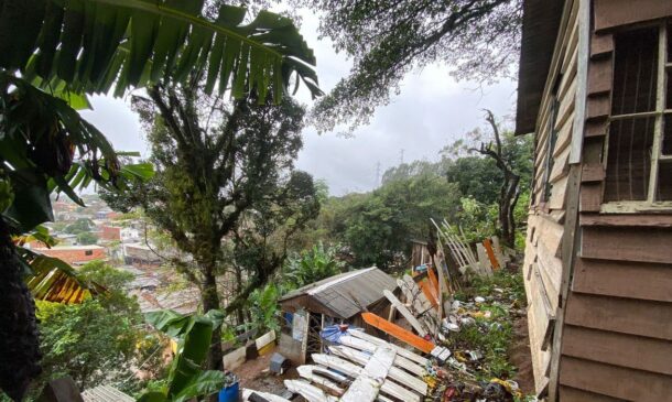 Mais de 2.330 pessoas estão desabrigadas no Rio Grande do Sul