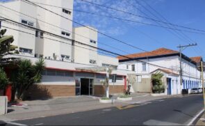 A bebê foi rapidamente levada até a Santa Casa de Itu por uma ambulância do Serviço de Atendimento Móvel de Urgência (SAMU), mas já chegou ao hospital sem vida