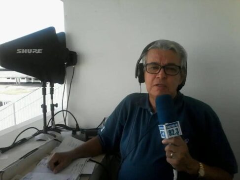 O radialista Mauro de Nóbrega