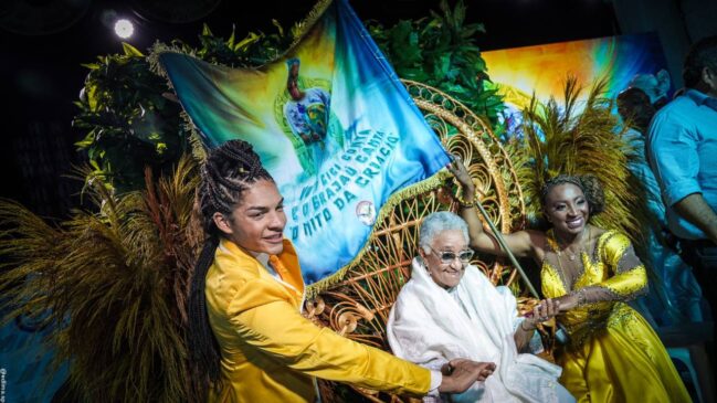 A escola de samba Estrela do Terceiro Milênio, depois de nove anos, volta a falar sobre o tema de religiosidade africana