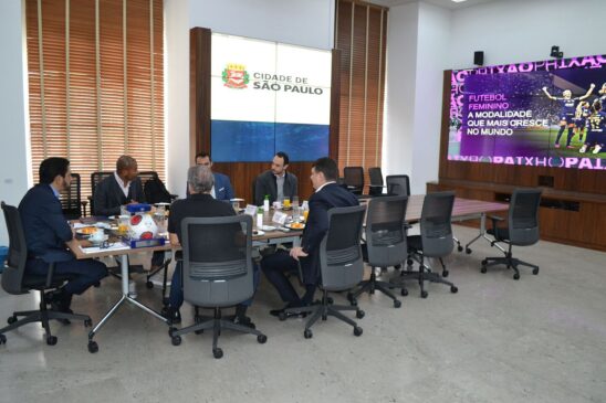 A Prefeitura de São Paulo firmou nesta sexta-feira (2) um acordo com a Federação Paulista de Futebol (FPF) para realização da primeira edição da Copa São Paulo de Futebol Júnior Feminina.