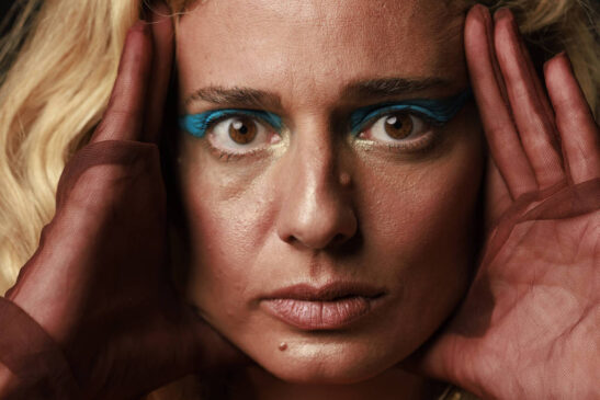 A cantora Letrux