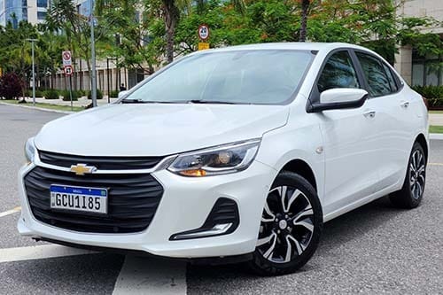 Chevrolet Onix Plus - Foto: Divulgação