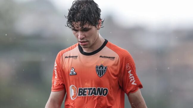 Defensor já atuou pelo clube paulista