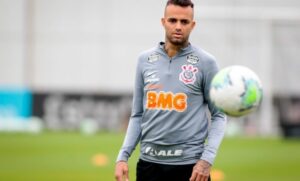 Luan está com 30 anos e passará por uma preparação especial para voltar a jogar