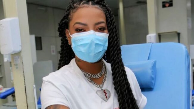 Ludmilla faz campanha de doação de sangue