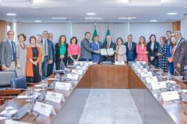 Ministros e entidades do setor se reuniram para o lançamento do PAA e Cozinha Solidária