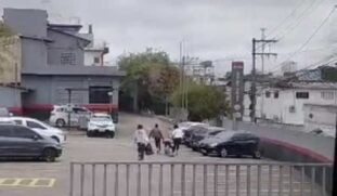 A ação, na avenida Senador Teotônio Viela, nas proximidades do autódromo de Interlagos, na zona sul de São Paulo, foi registrada em vídeos