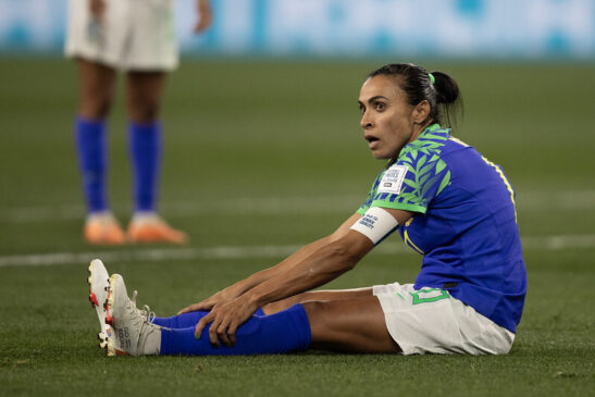 Marta se despede de Copas do Mundo da mesma maneira que levou sua carreira