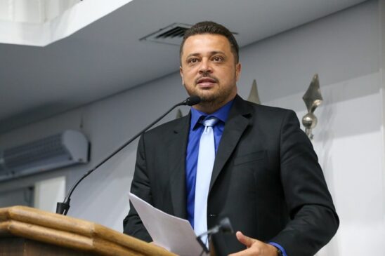 Vereador Anderson Nóbrega é autor do projeto que cria em Taboão da Serra o 'botão do pânico'