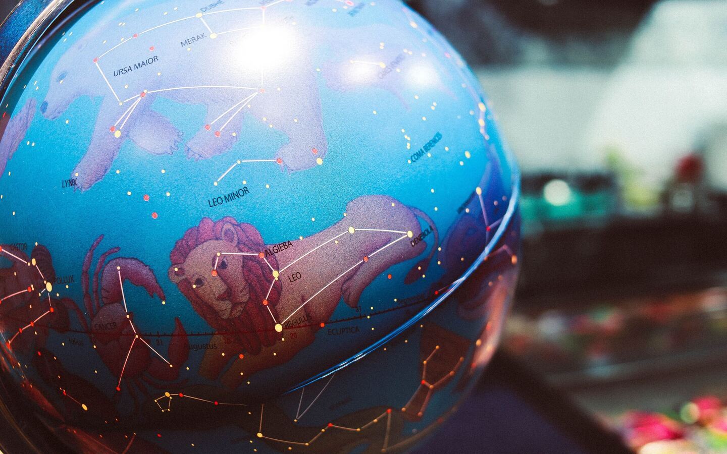 De acordo com o Astrolink, no contexto global, a entrada definitiva de Plutão em Aquário, a partir de 2024