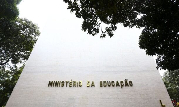 MEC vai ofertar 80.040 bolsas para estudantes de cursos de licenciatura de todo o País