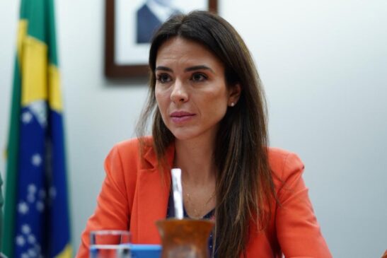 Sem o regime de urgência, setores que são os maiores empregadores do Brasil perdem a previsibilidade, diz a deputada