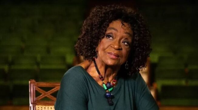 Morre Léa Garcia