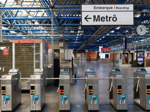 Sindicato dos Metroviários deve realizar nesta terça-feira (21) uma nova assembleia para decidir se a greve do Metrô deve acontecer