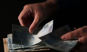 Ao longo de 2023, o recuo na procura por crédito é de 12,3%