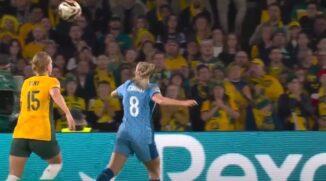 Inglaterra desafiou os contratempos para ir à final