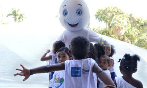 A intenção é atualizar o calendário de vacinas de crianças e adolescentes até os 15 anos de idade e retomar as altas coberturas vacinais no país