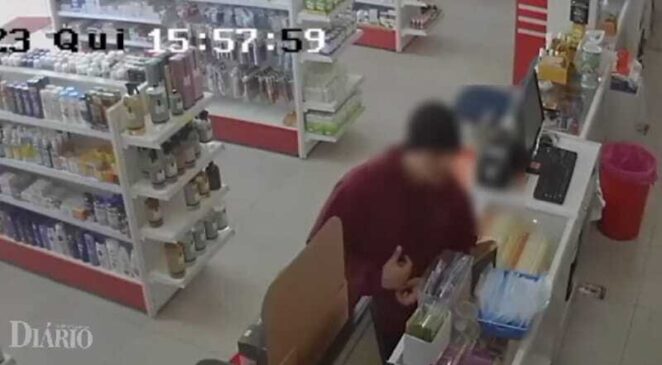 Um homem roubou uma farmácia a mão armada e levou uma caixa de medicamento tarja preta