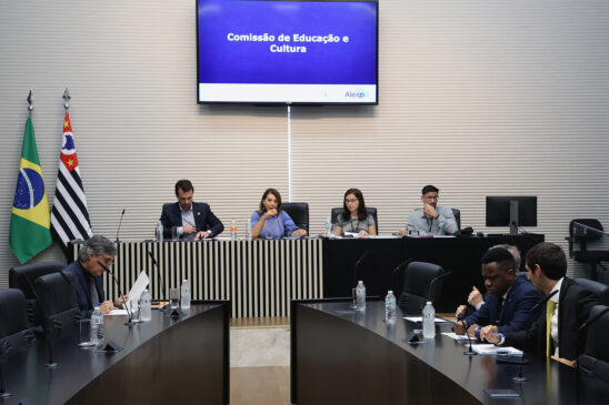 Colegiado também aprovou audiência para pedir Universidade Federal em Piracicaba