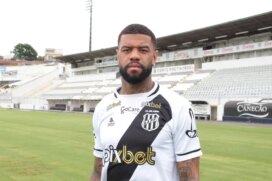 Júnior Tavares, lateral e meio-campista