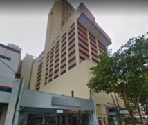 Estão disponíveis para disputa 12 lotes, que incluem terrenos, apartamentos, imóveis industriais, comerciais, um galpão, entre outros bens