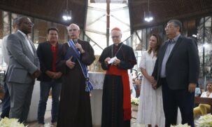 Lancellotti é pároco da Igreja São Miguel Arcanjo, também na zona leste, e atua em defesa de populações desprotegidas socialmente há 40 anos