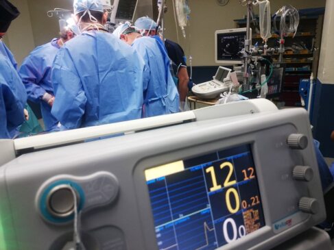 Em média, pacientes do tipo sanguíneo B demoram de um a três meses para conseguir um coração