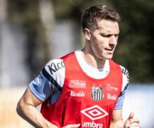 Furch, que era titular absoluto do Atlas (México), virou reserva e entende essa situação