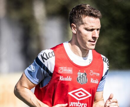Furch, que era titular absoluto do Atlas (México), virou reserva e entende essa situação