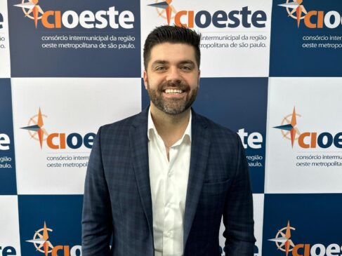 Danilo Joan é prefeito de Cajamar